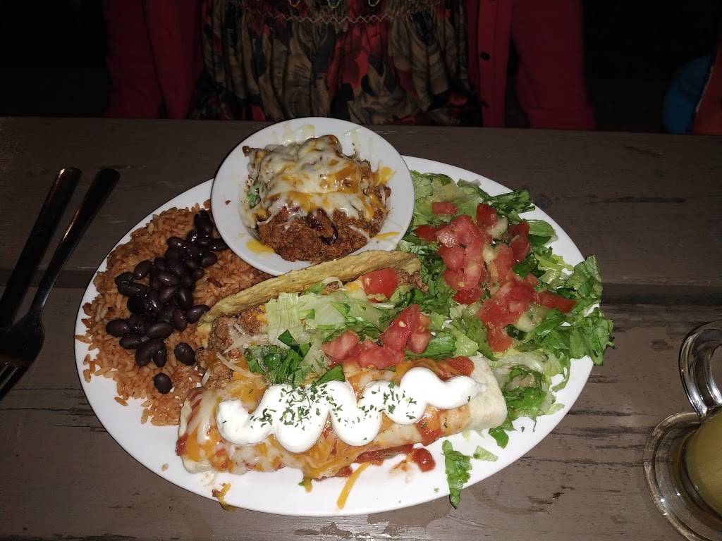 Tex Mex | restaurant | 2212 Rue Saint Germain, Montréal, QC H1W 2T7, Canada | 5145981234 OR +1 514-598-1234