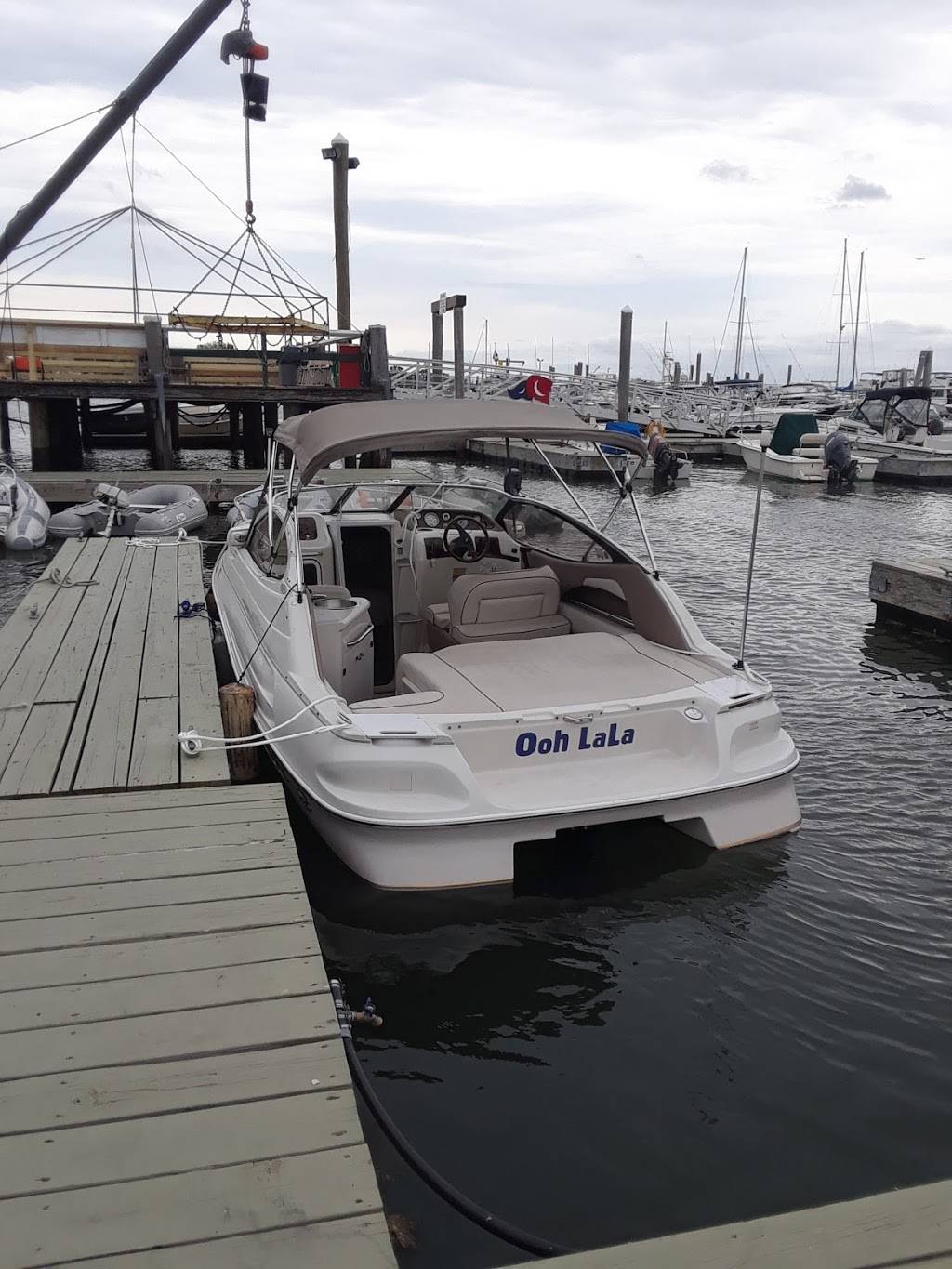 Winthrop Yacht Club | night club | 649 Shirley St, Winthrop, MA 02152, USA | 6178466209 OR +1 617-846-6209