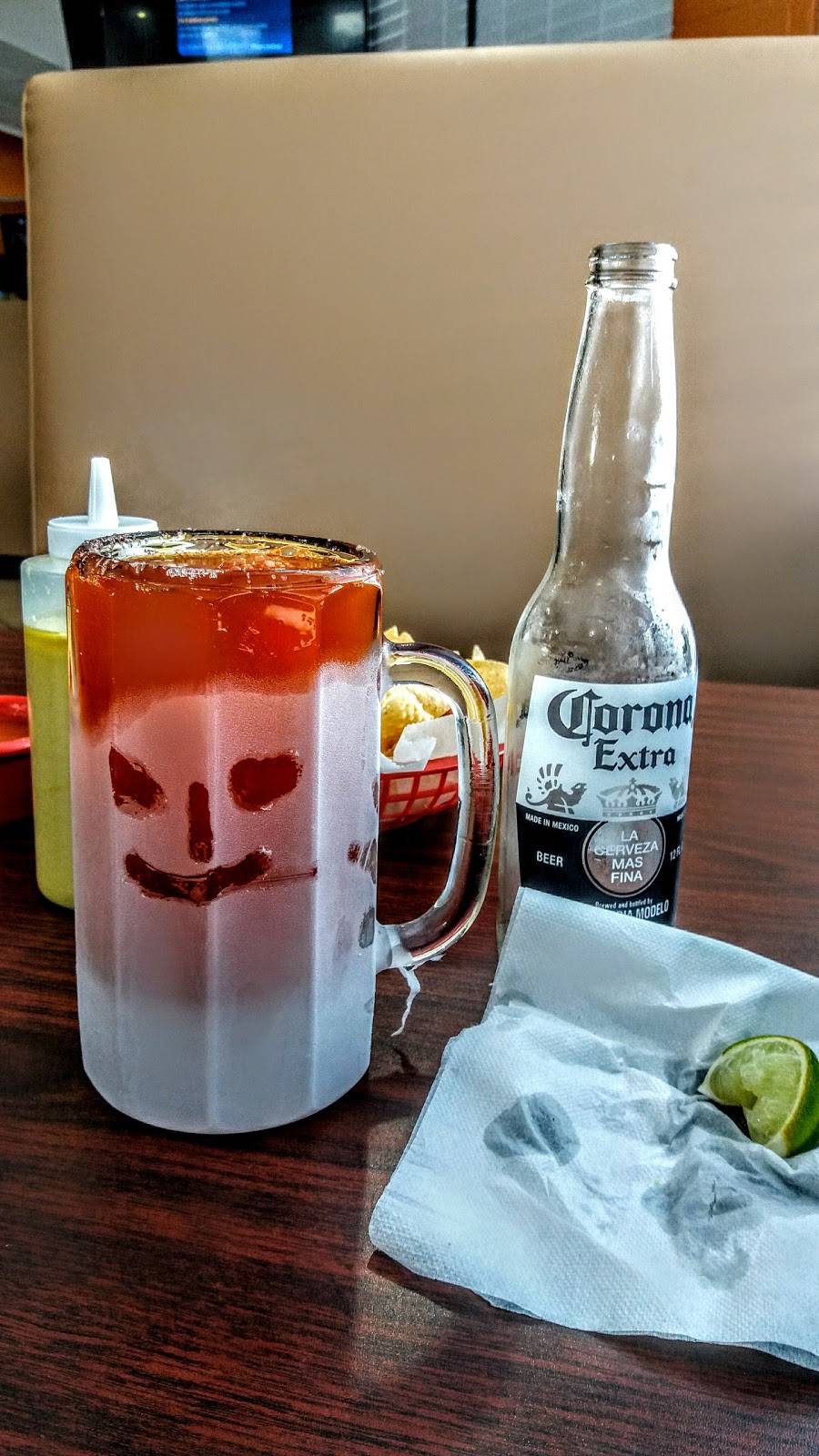 Viva Jalisco | restaurant | 13141 Veterans Memorial Dr, Houston, TX 77014, USA | 2818365252 OR +1 281-836-5252