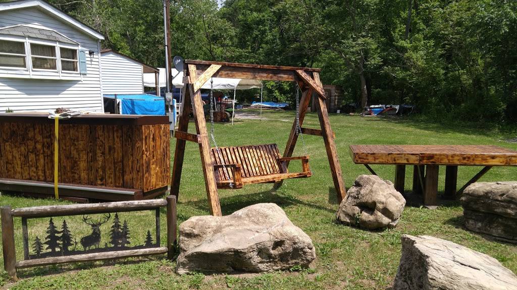 Hillbilly Snack Shack | restaurant | 6410 National Rd, Triadelphia, WV 26059, USA | 3049090216 OR +1 304-909-0216