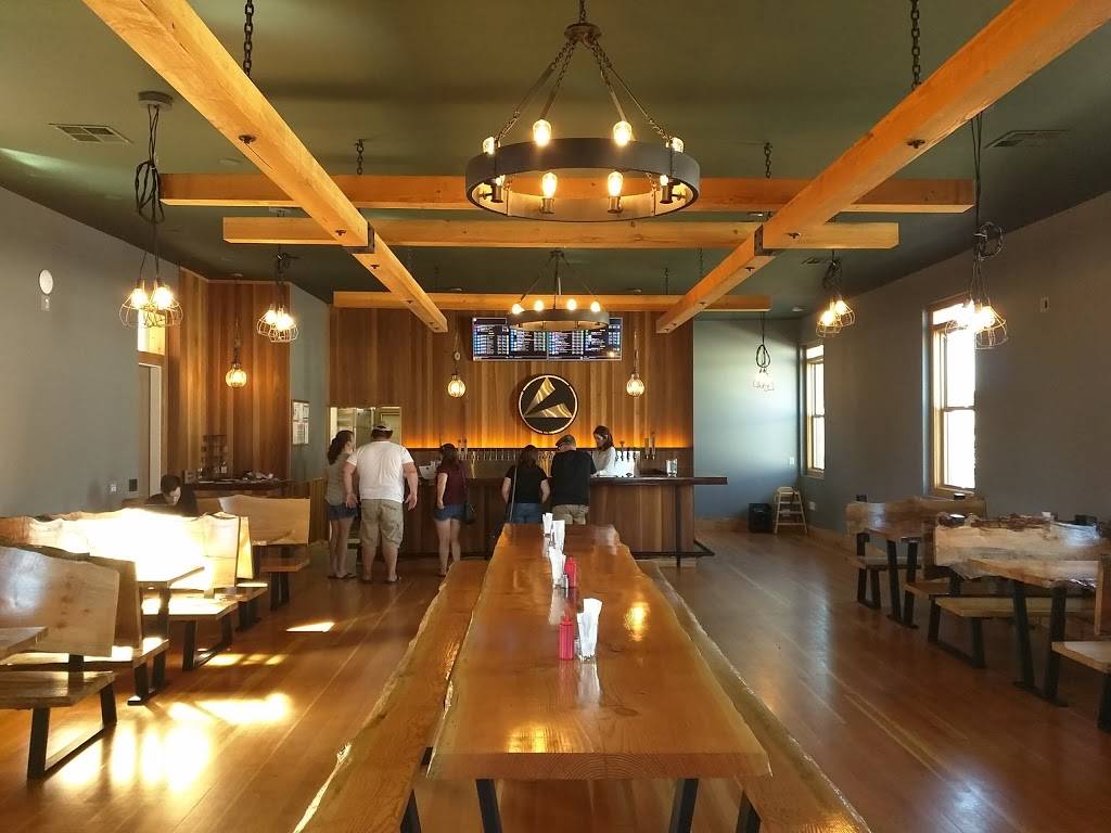 Ridgewalker Brewing Company | restaurant | 1921 21st Ave, Forest Grove, OR 97116, USA | 5037470271 OR +1 503-747-0271