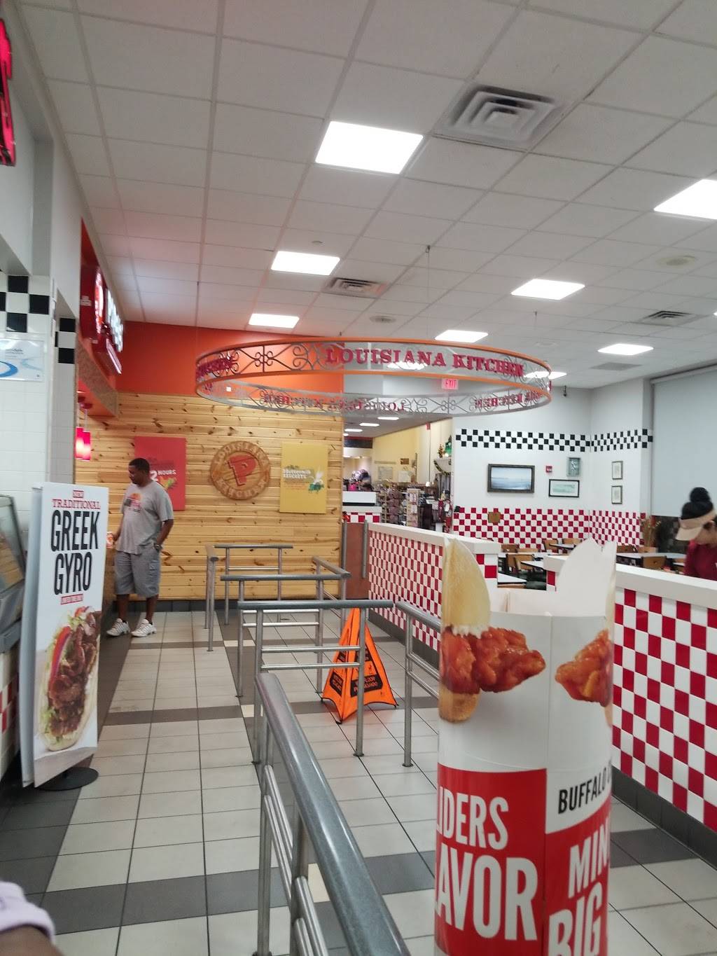 Popeyes Louisiana Kitchen | restaurant | 11706 Tampa Gateway Blvd, Seffner, FL 33584, USA | 8132621560 OR +1 813-262-1560