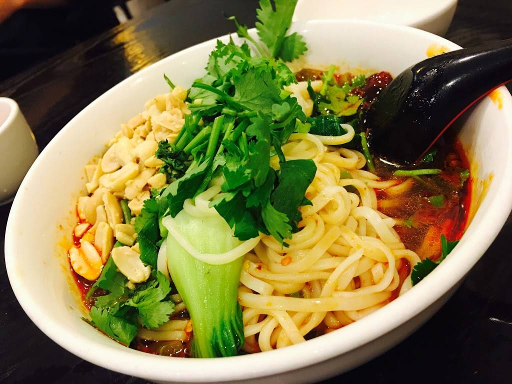 Hot Spicy Spicy Chinese Restaurant | restaurant | 173 Ravel Rd, North York, ON M2H 1T1, Canada | 4164918988 OR +1 416-491-8988