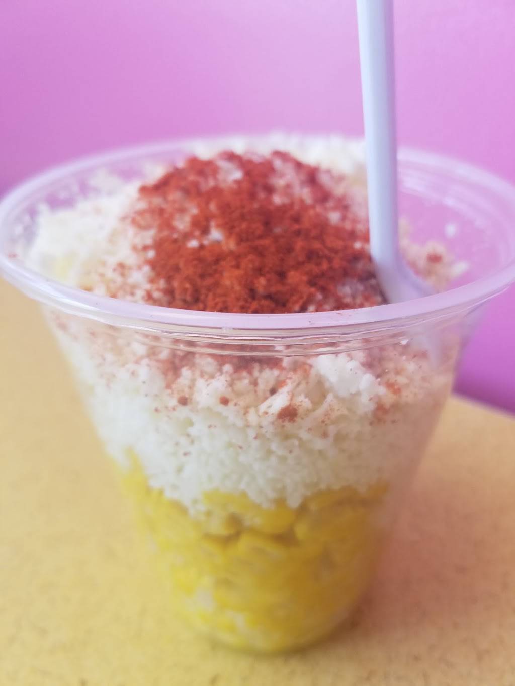 La Michoacana | restaurant | 3740 W Fullerton Ave, Chicago, IL 60647, USA | 7737998483 OR +1 773-799-8483