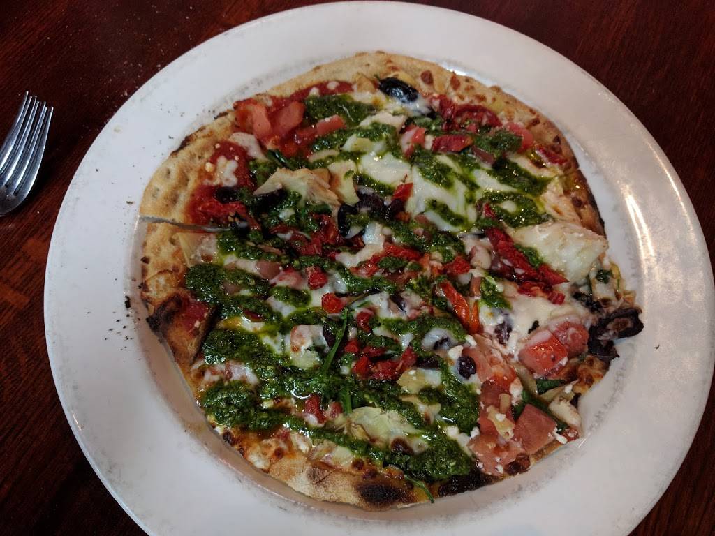 Boscos Squared | restaurant | 2120 Madison Ave, Memphis, TN 38104, USA | 9014322222 OR +1 901-432-2222