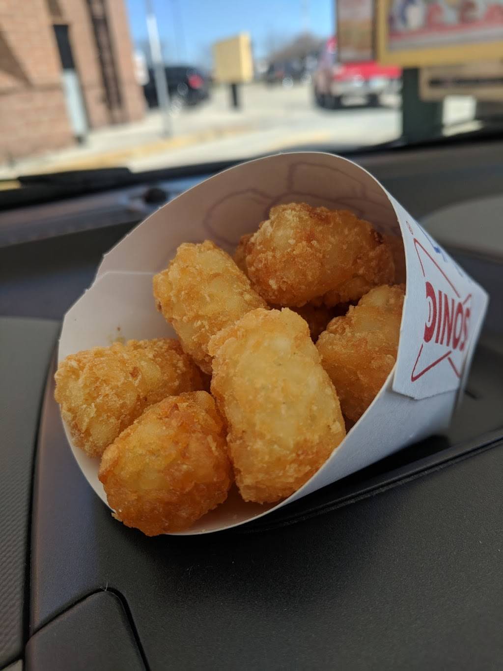 Sonic Drive-In | restaurant | 5606 Milan Rd, Sandusky, OH 44870, USA | 4196215500 OR +1 419-621-5500