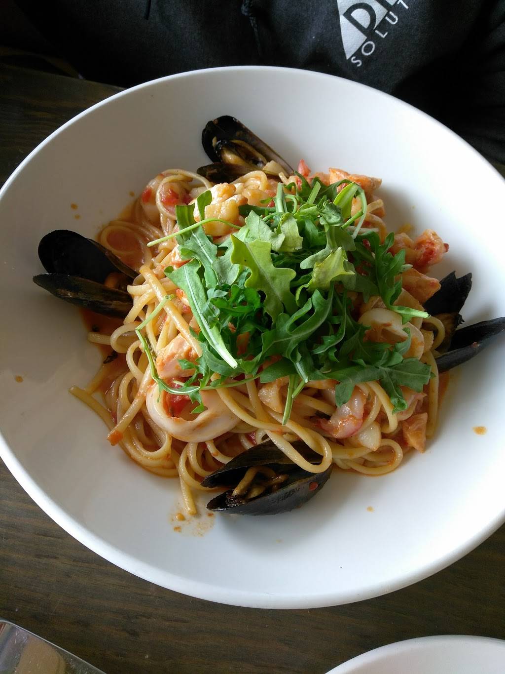 Vs restaurant + bar | restaurant | 22821 Pacific Coast Hwy, Malibu, CA 90265, USA | 3104563828 OR +1 310-456-3828