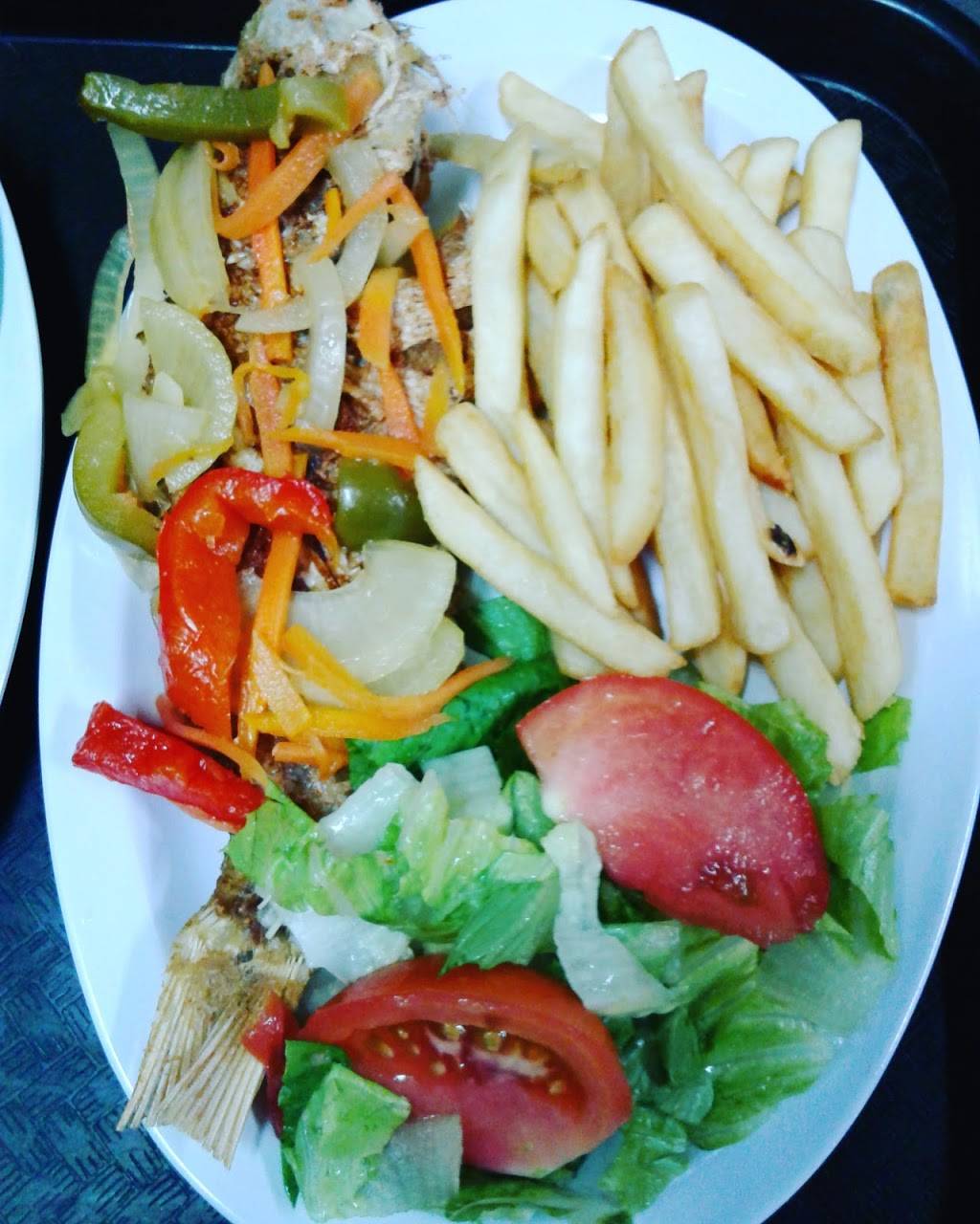 Inn At the Border | restaurant | 146 W Sandford Blvd, Mt Vernon, NY 10550, USA | 9143639712 OR +1 914-363-9712