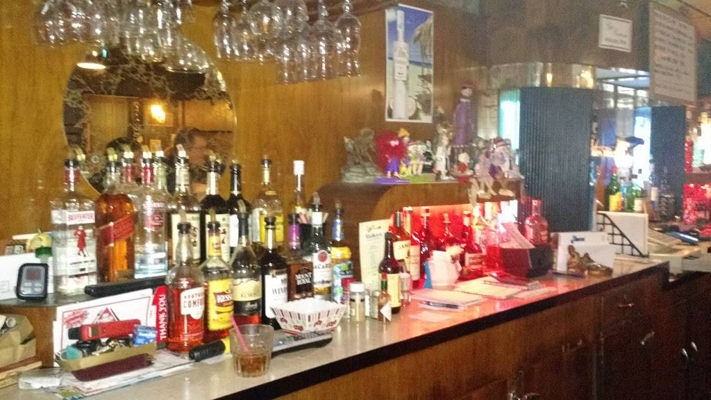 Voelkers Steak House | restaurant | 415 E South St, Beaver Dam, WI 53916, USA | 9208859924 OR +1 920-885-9924