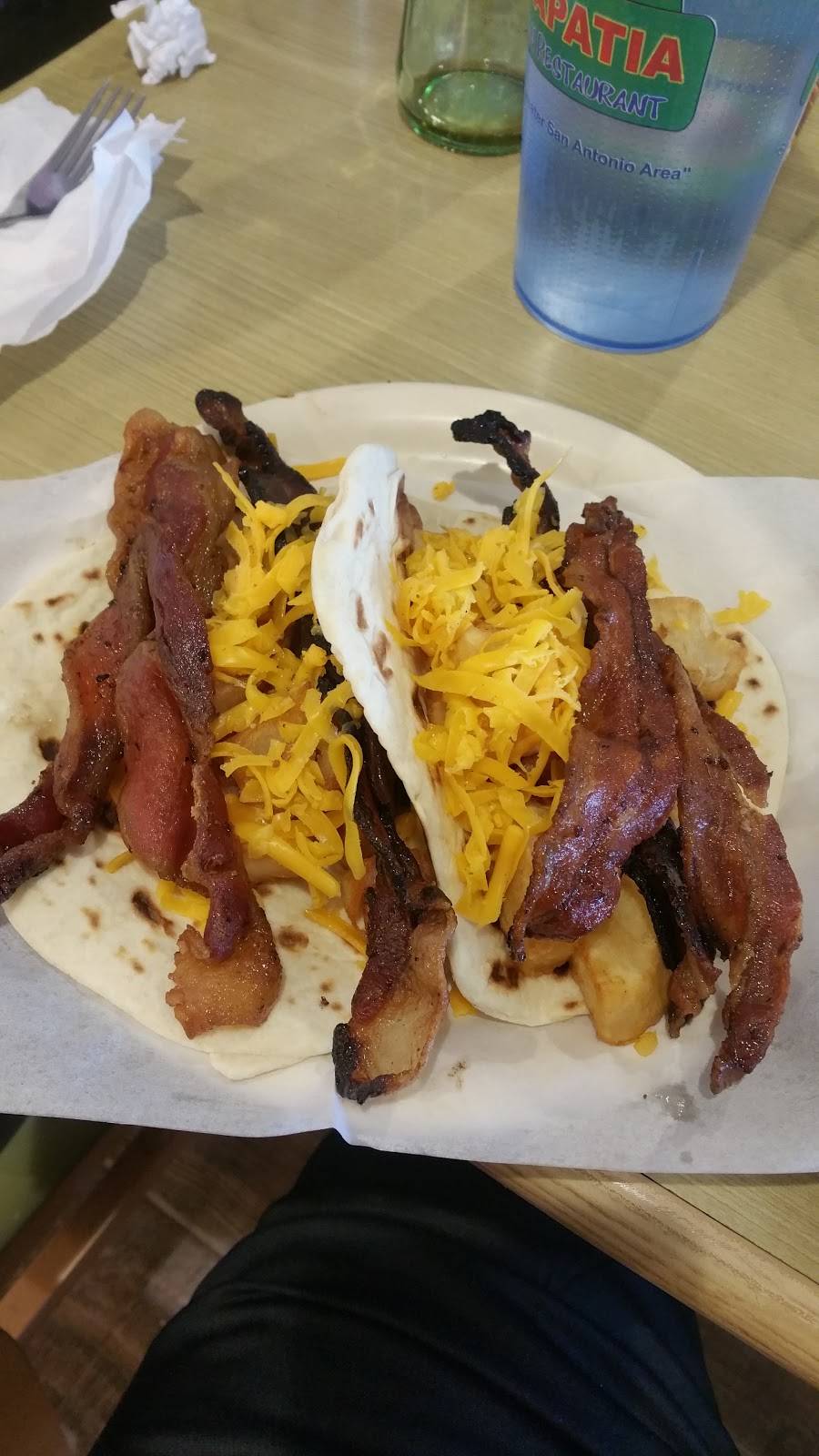 Taqueria La Tapatia | restaurant | 2320 Babcock Rd, San Antonio, TX 78229, USA | 2104428013 OR +1 210-442-8013