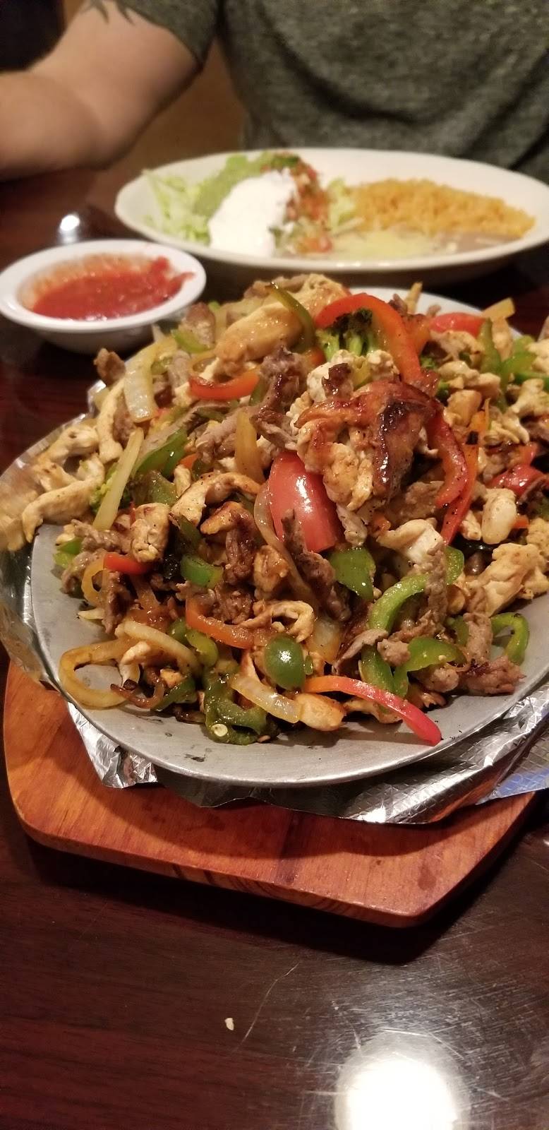 Don Tequila | restaurant | 1158 N Court St, Medina, OH 44256, USA | 3307237917 OR +1 330-723-7917