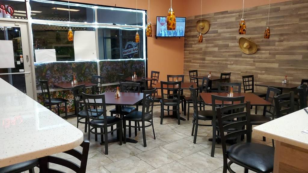 Claudio’s Tex Mex | restaurant | 2751 S Chickasaw Trail, Orlando, FL 32829, USA | 4077572040 OR +1 407-757-2040