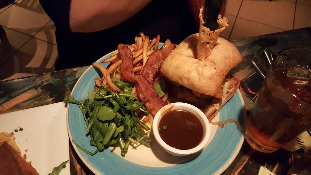 eat here Anna Maria | restaurant | 5315 Gulf Dr, Holmes Beach, FL 34217, USA | 9417780411 OR +1 941-778-0411