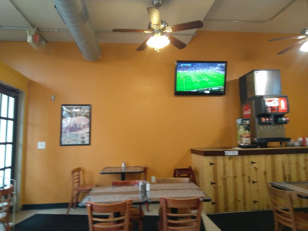 Gyro Grill | restaurant | 6227 Delmar Blvd, St. Louis, MO 63130, USA | 3148999437 OR +1 314-899-9437