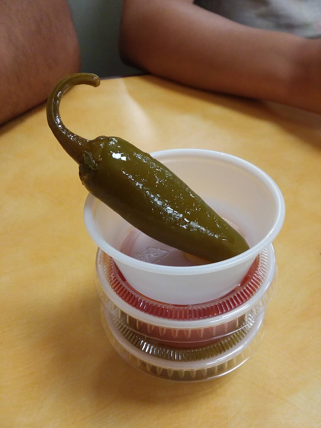 Albertos Mexican Food | restaurant | 780 Ramona Expy, Perris, CA 92571, USA | 9516577951 OR +1 951-657-7951