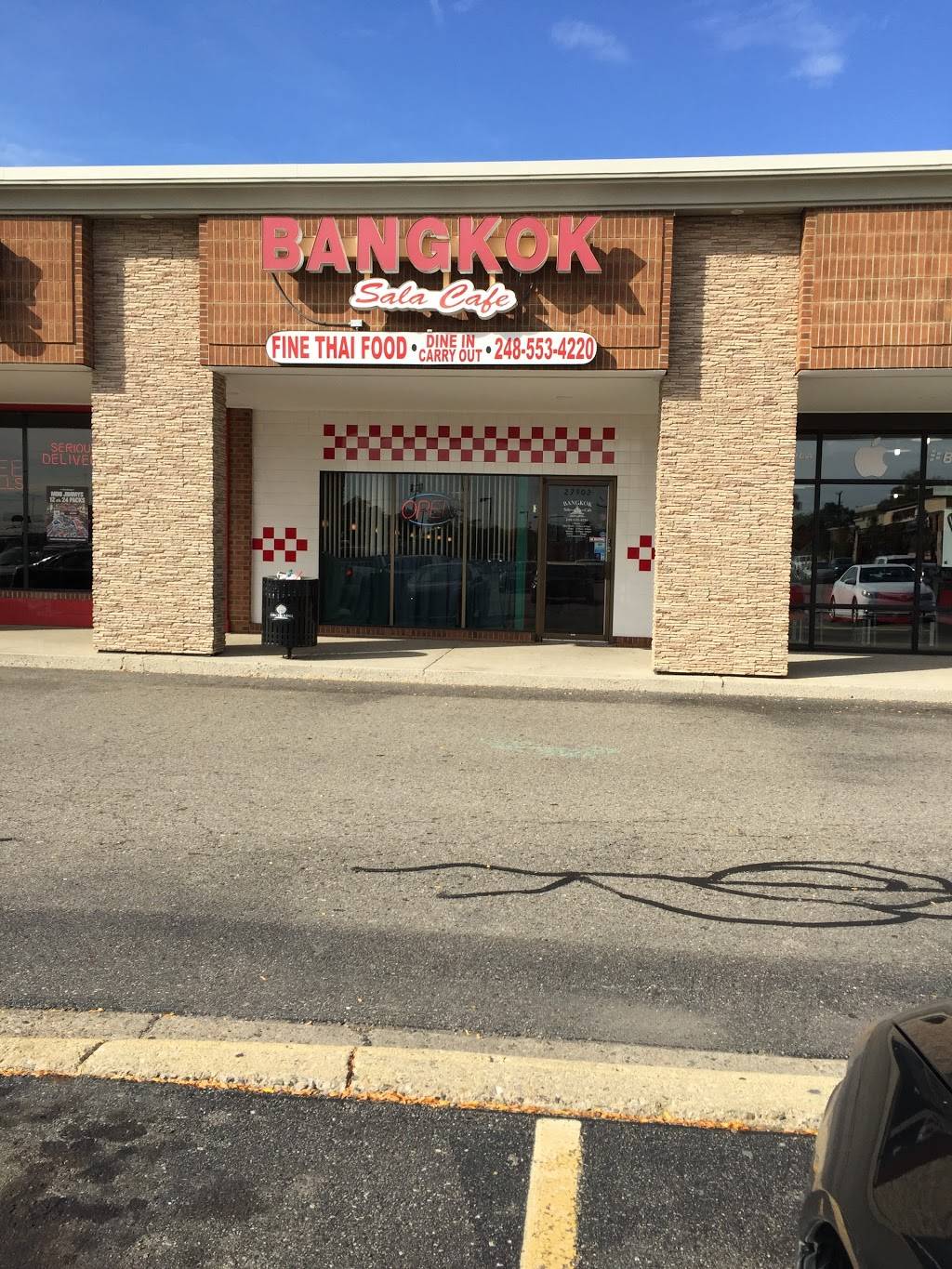 Bangkok Sala Cafe | restaurant | 27903 Orchard Lake Rd, Farmington Hills, MI 48334, USA | 2485534220 OR +1 248-553-4220