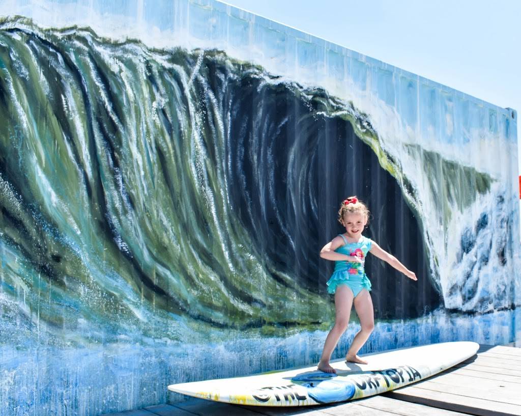 The Surftopia | restaurant | Burk Avenue Beach, Wildwood, NJ 08260, USA | 2156801432 OR +1 215-680-1432