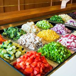 Salata | restaurant | 505 S Flower St b430, Los Angeles, CA 90070, USA | 2133271001 OR +1 213-327-1001