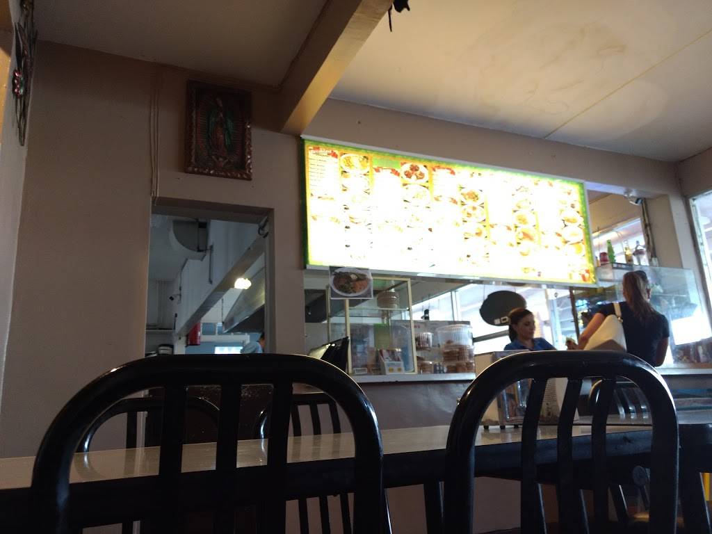 Taqueria Los Altos | restaurant | 205 Chester Ave, Bakersfield, CA 93301, USA | 6613277423 OR +1 661-327-7423