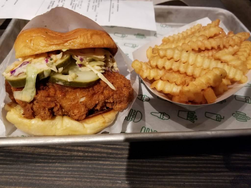 Shake Shack | restaurant | 6781 N MacArthur Blvd, Irving, TX 75039, USA | 4693511002 OR +1 469-351-1002