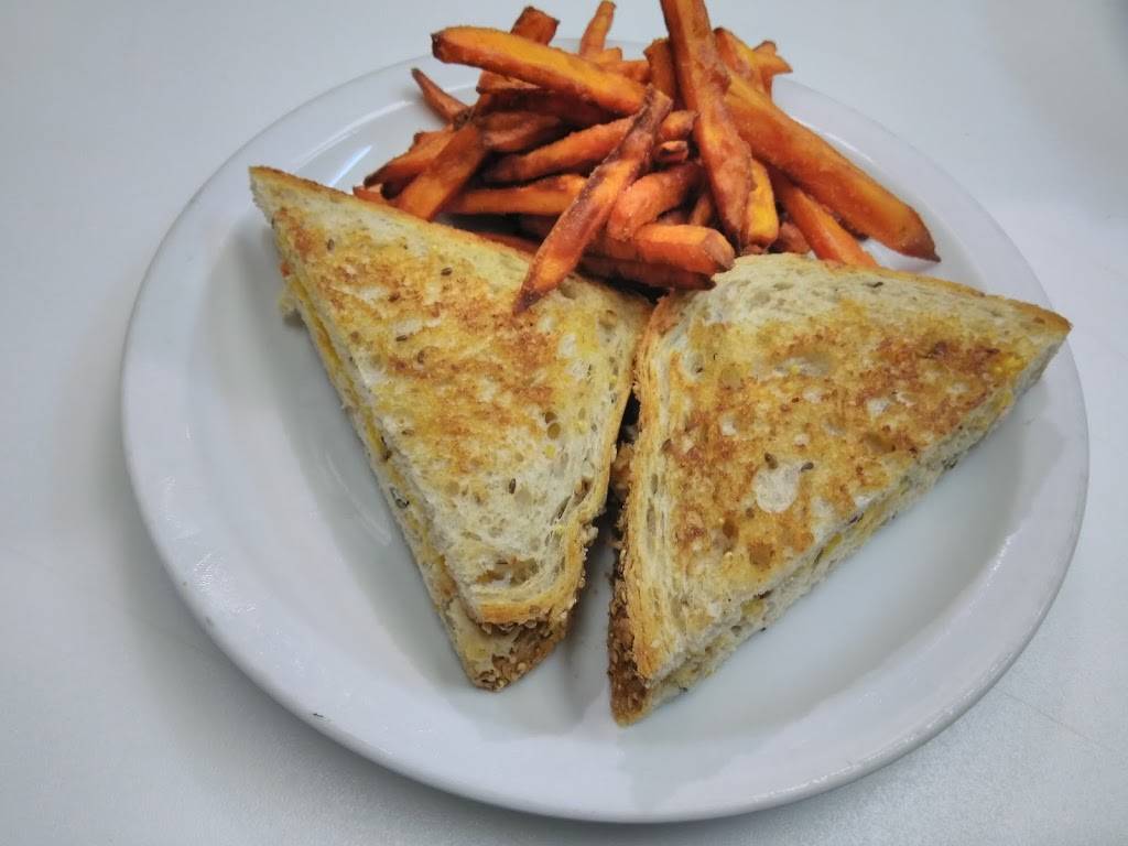 Harvest Moon Kitchen & Marketplace | restaurant | 12454 W Magnolia Blvd, Valley Village, CA 91607, USA | 8184873923 OR +1 818-487-3923