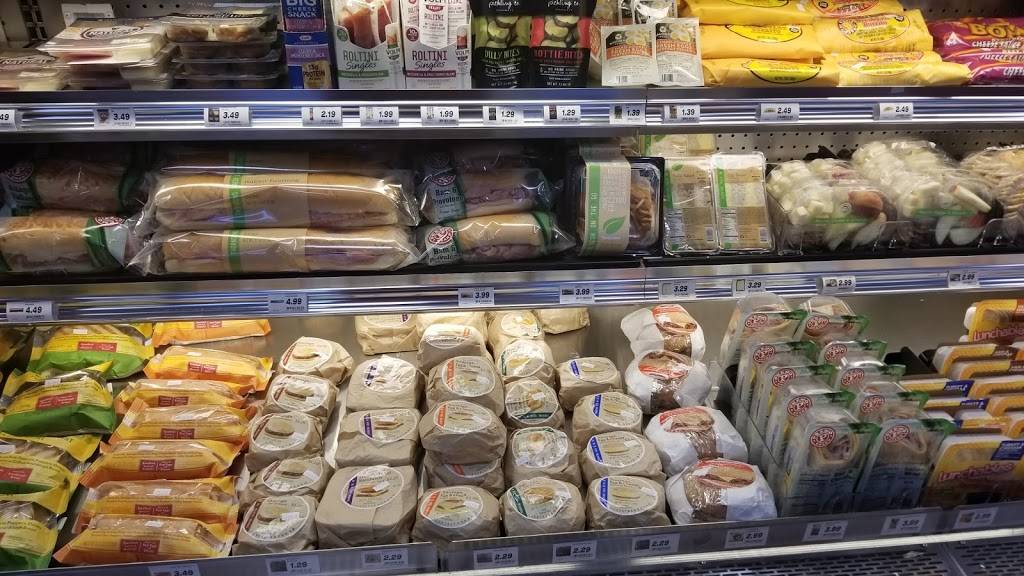 Thorntons | bakery | 425 E Brandon Blvd, Brandon, FL 33511, USA | 7276897444 OR +1 727-689-7444