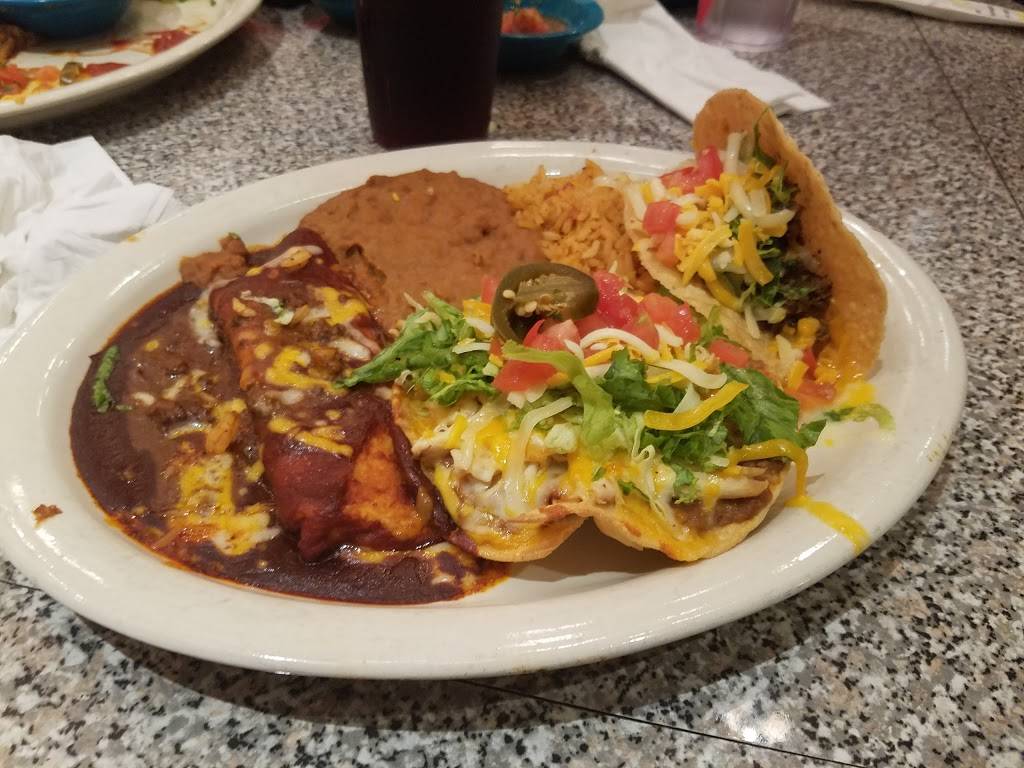 Chuys | restaurant | 21365 Epicerie Plaza, Sterling, VA 20164, USA | 5713131912 OR +1 571-313-1912