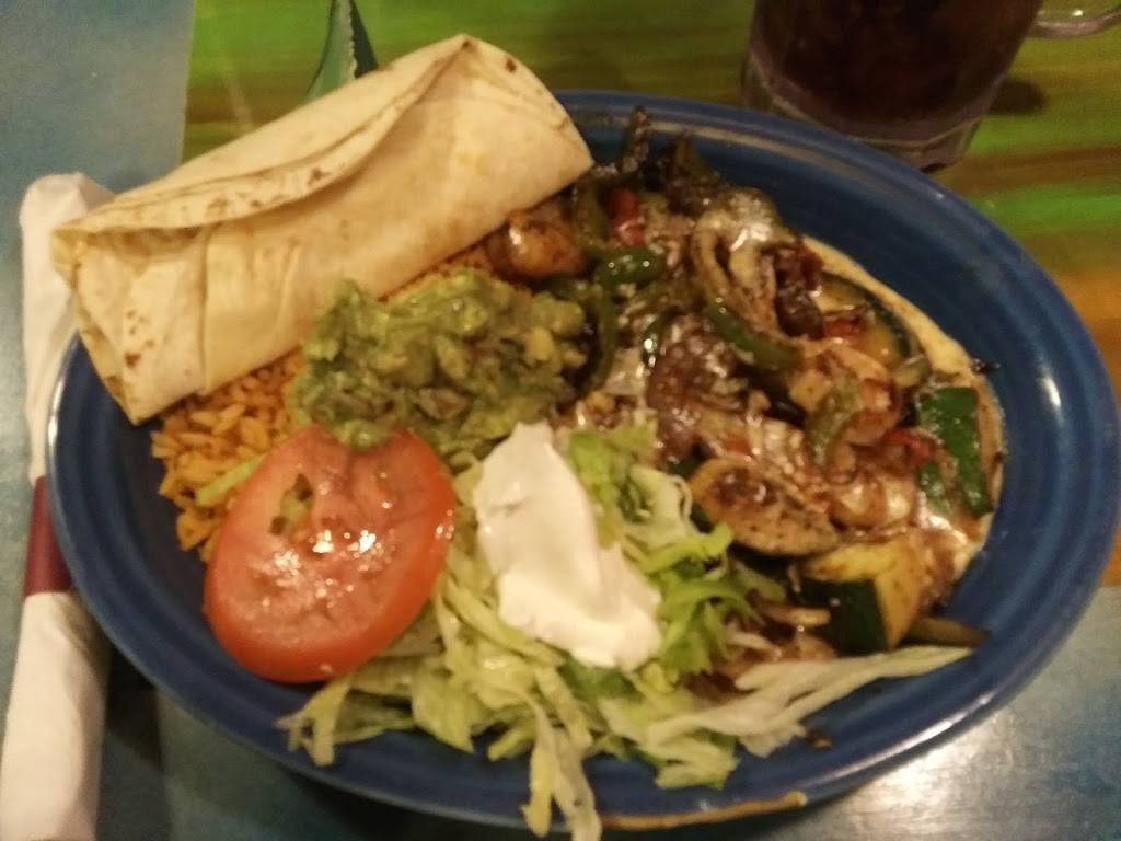 Garcias Mexican Restaurant | restaurant | 315 S Main St, Jamestown, TN 38556, USA | 9317528911 OR +1 931-752-8911