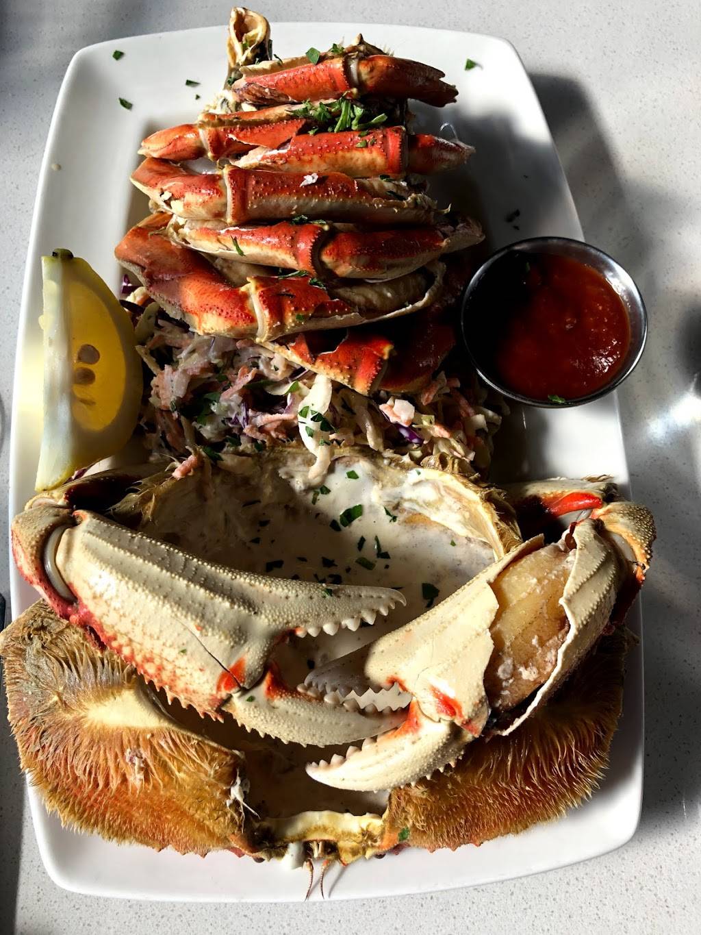 Taylor Shellfish Oyster Bar | restaurant | 504 Bellevue Way NE, Bellevue, WA 98004, USA | 4254403875 OR +1 425-440-3875