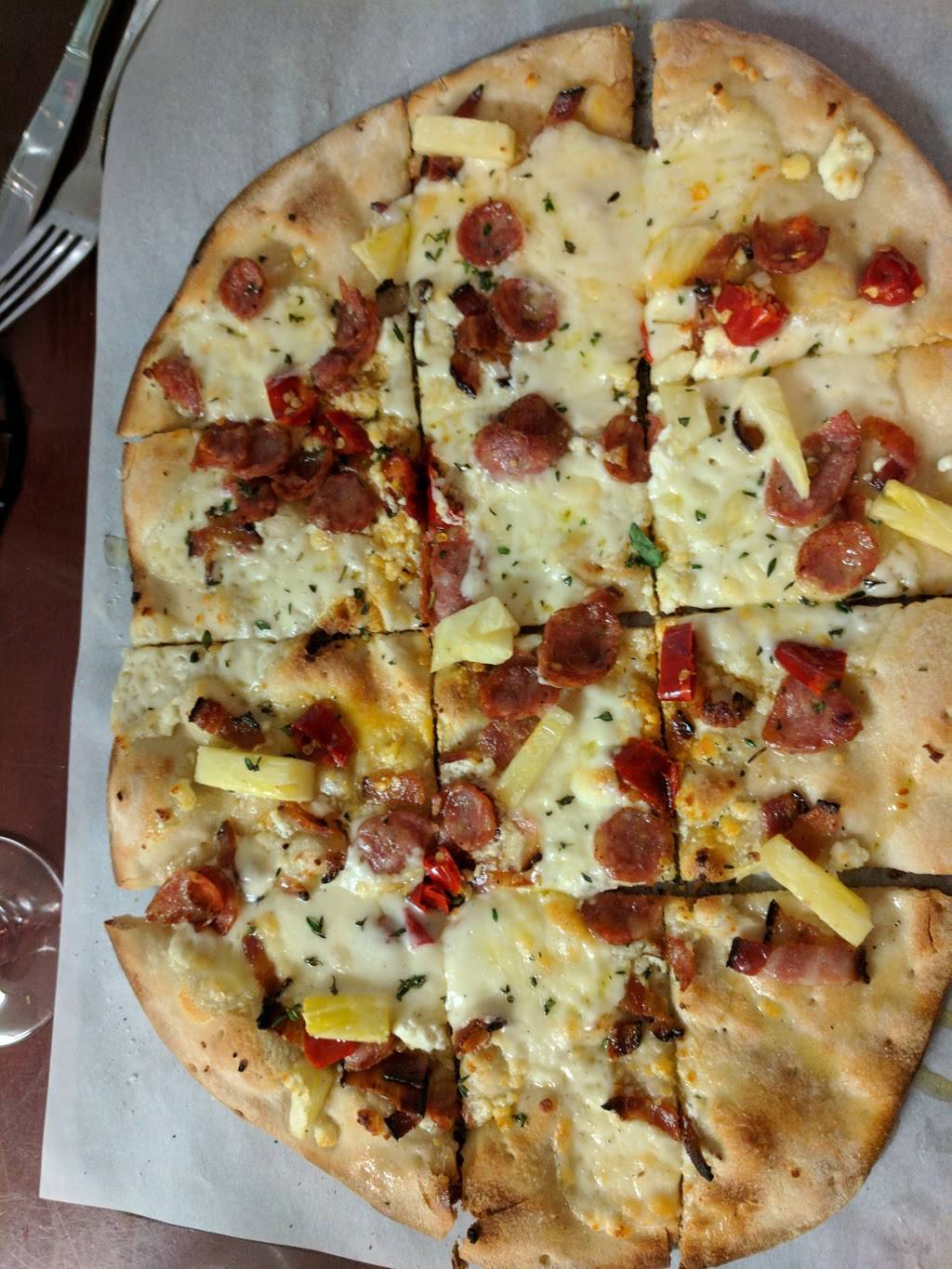 Vin 909 Winecafe | restaurant | 909 Bay Ridge Ave, Annapolis, MD 21403, USA | 4109901846 OR +1 410-990-1846