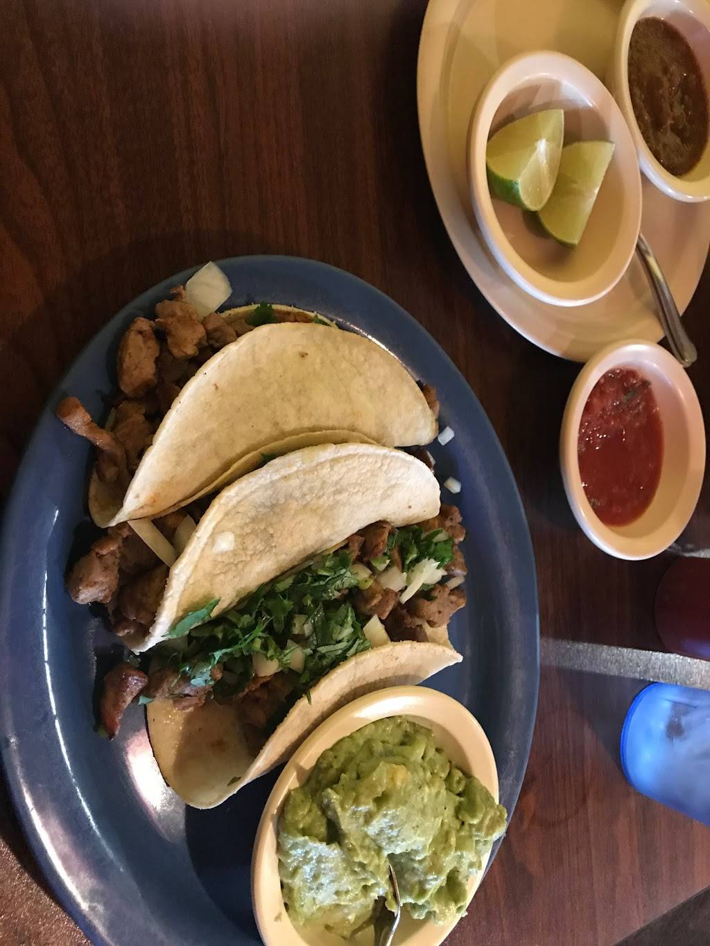 Don Chicos | restaurant | 903 W North St, Kendallville, IN 46755, USA | 2603471999 OR +1 260-347-1999