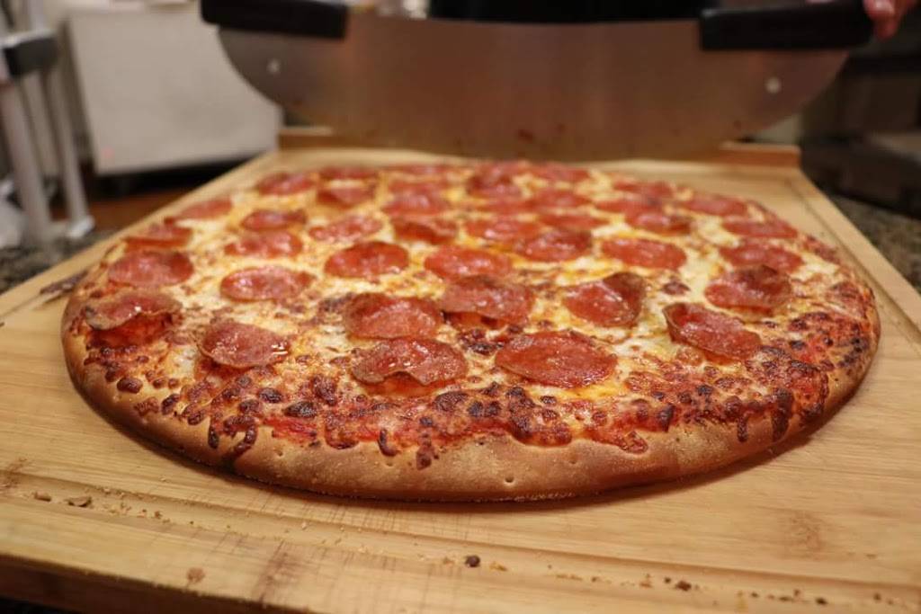 Lucky J’s Pizza | restaurant | 140 Harrison Ave, Auburn, CA 95603, USA | 5303205373 OR +1 530-320-5373