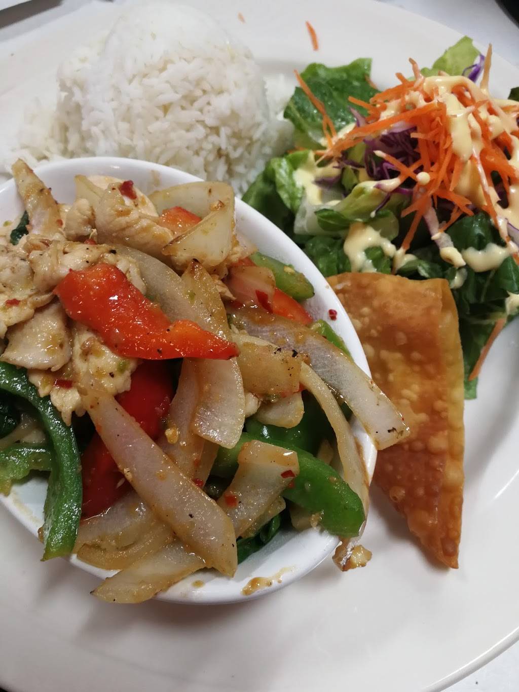 Thai Silk Express. | restaurant | 1260 S Soto St #17, Los Angeles, CA 90023, USA | 3232684695 OR +1 323-268-4695