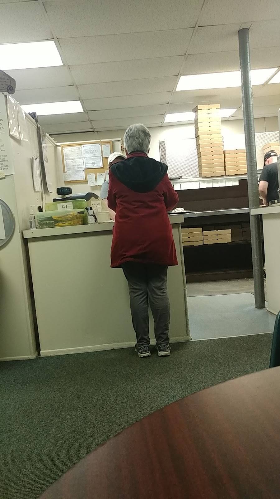 Plaza Pizza | restaurant | 1130 Mt Vernon Rd # 1, Newark, OH 43055, USA | 7403662511 OR +1 740-366-2511