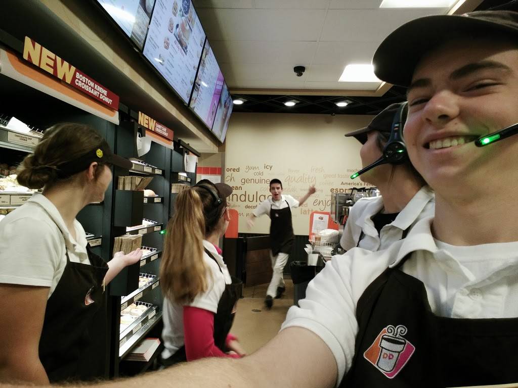 Dunkin | bakery | 145 McMurray Rd, Upper St Clair, PA 15241, USA | 4128353458 OR +1 412-835-3458