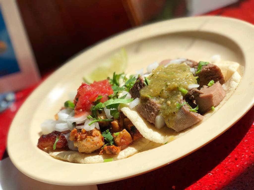 Pinches Tacos | restaurant | 8200 Sunset Blvd, Los Angeles, CA 90046, USA | 3236500614 OR +1 323-650-0614