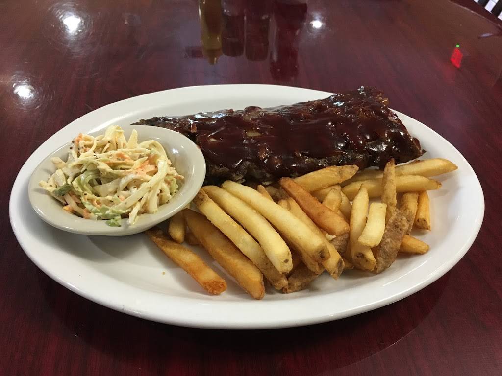 Sandshakers | restaurant | 700 Eldridge St, Clearwater, FL 33755, USA | 7272868099 OR +1 727-286-8099