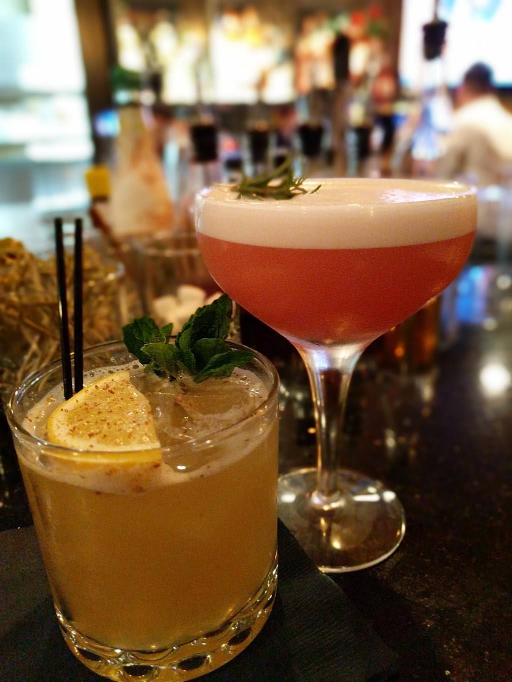 The Field Club | restaurant | 742 Polhemus Rd, San Mateo, CA 94402, USA | 6502359454 OR +1 650-235-9454