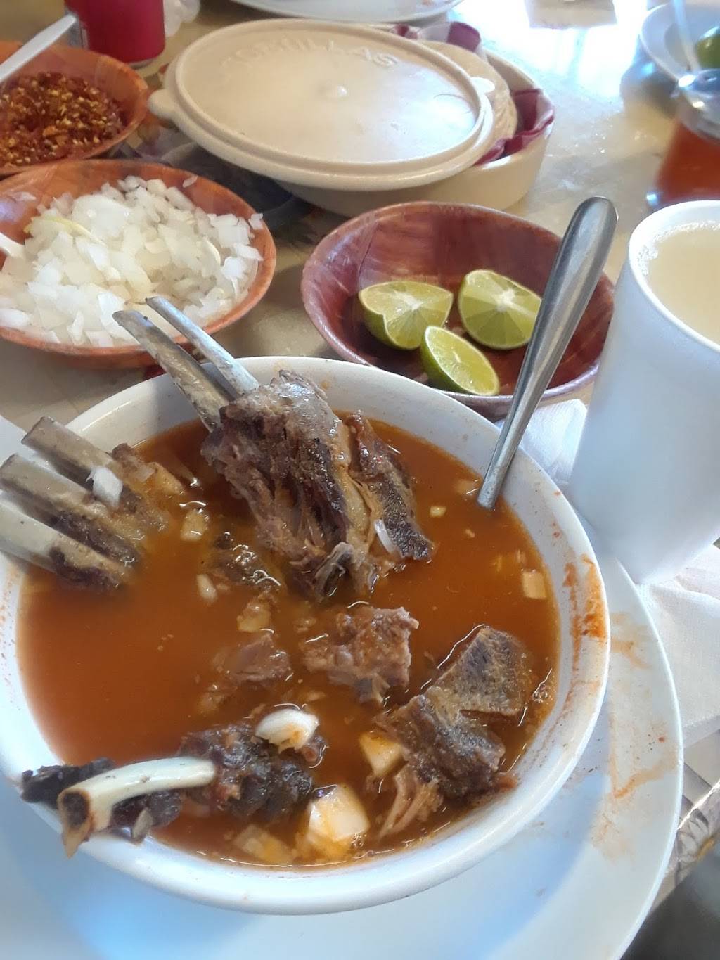 Birrieria Baldamero | restaurant | 3200 Maple Ave, Los Angeles, CA 90011, USA | 3232336849 OR +1 323-233-6849