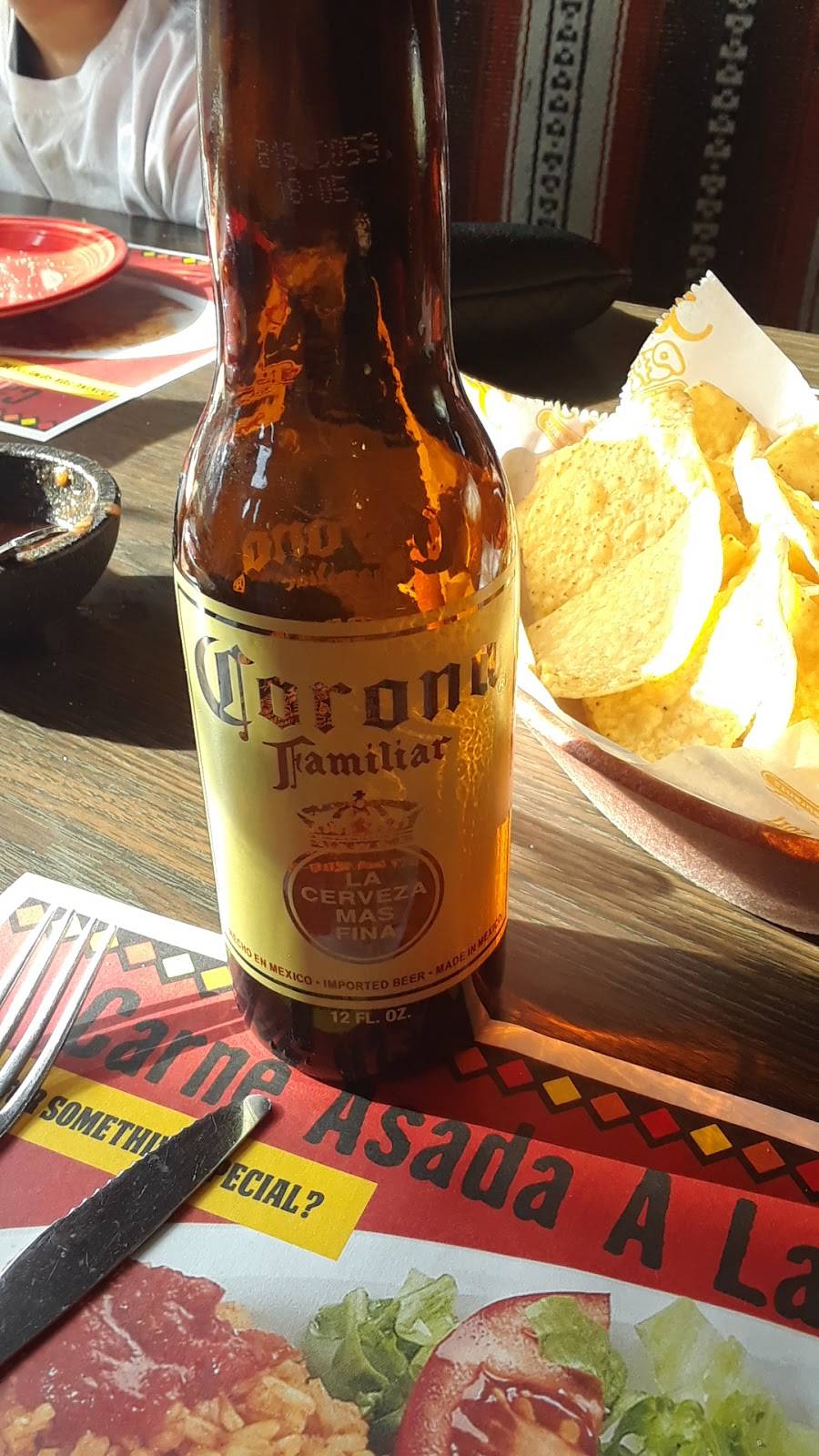 Pepes Mexican Restaurant | restaurant | 749 N Lake St, Aurora, IL 60506, USA | 6308442000 OR +1 630-844-2000