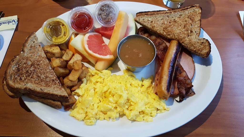 Bistro a LEnvers | restaurant | 3700 Rue du Campanile, Québec, QC G1X 4G6, Canada | 4186585599 OR +1 418-658-5599