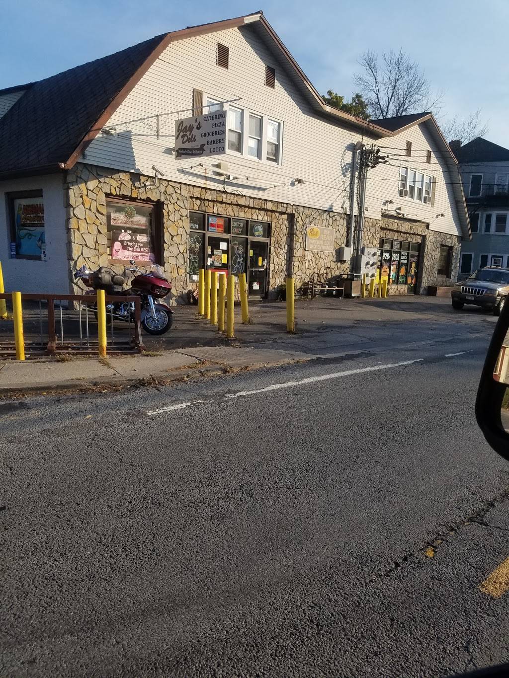 Jays Deli | meal takeaway | 534 NY-32, Highland Mills, NY 10930, USA | 8459282803 OR +1 845-928-2803