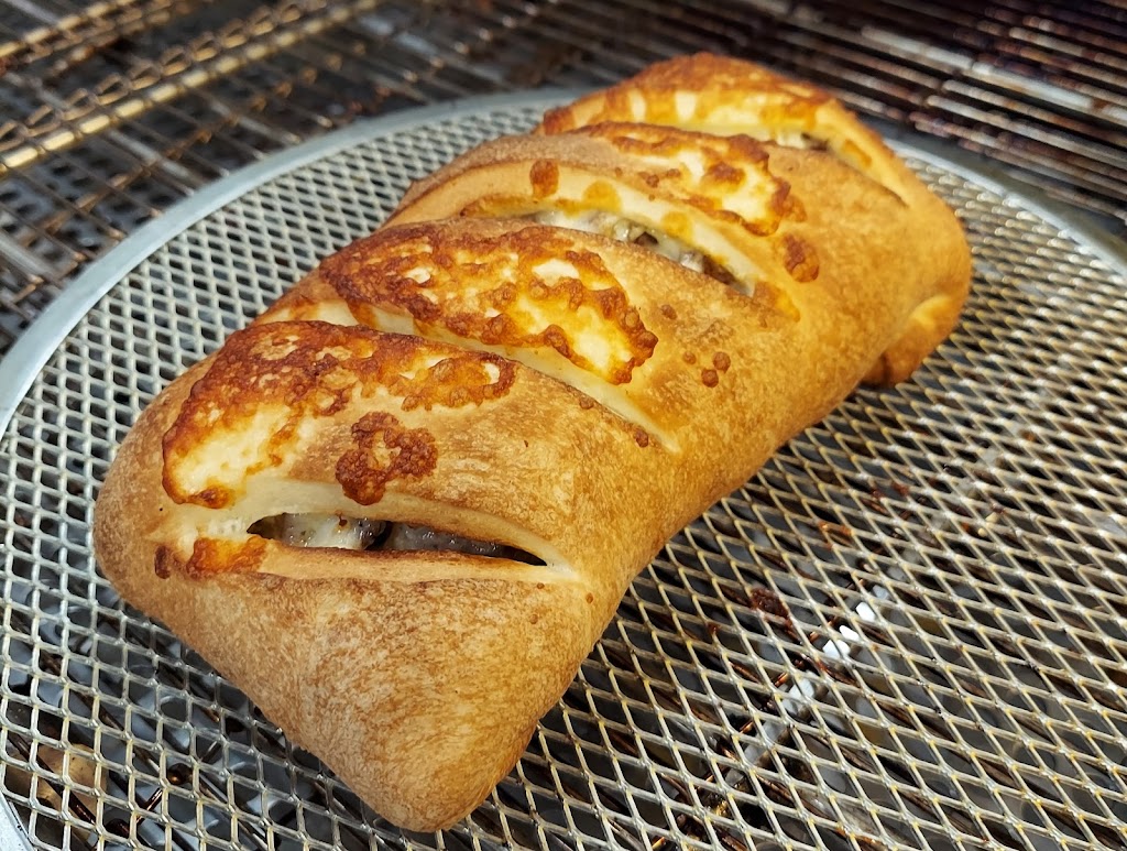 Italias Pizza Kitchen | restaurant | 5373 Katella Ave # E, Cypress, CA 90720, USA | 7146991099 OR +1 714-699-1099