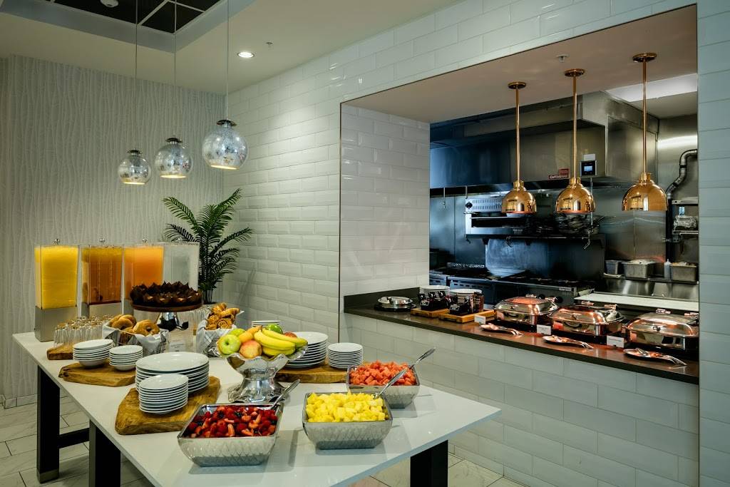 47 North Bar + Bistro | restaurant | 10777 NE 10th St, Bellevue, WA 98004, USA | 4256372084 OR +1 425-637-2084