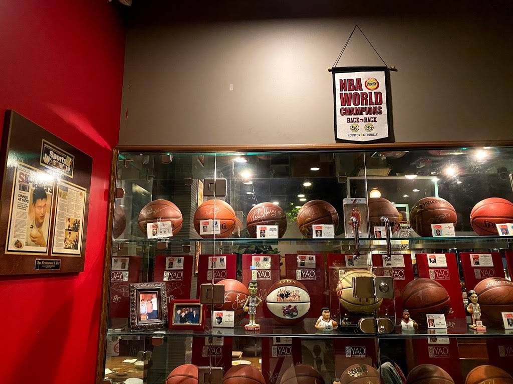 YAO Restaurant & Bar | restaurant | 9755 Westheimer Rd, Houston, TX 77042, USA | 8322512588 OR +1 832-251-2588