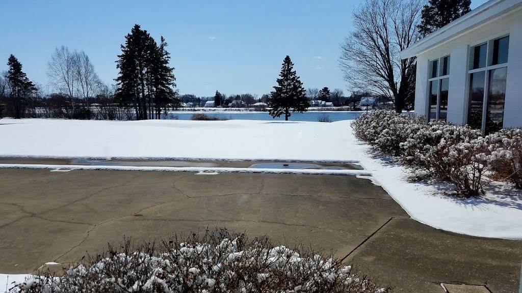 Riverside Golf Club | restaurant | 3459 14th Ave, Menominee, MI 49858, USA | 9068634837 OR +1 906-863-4837