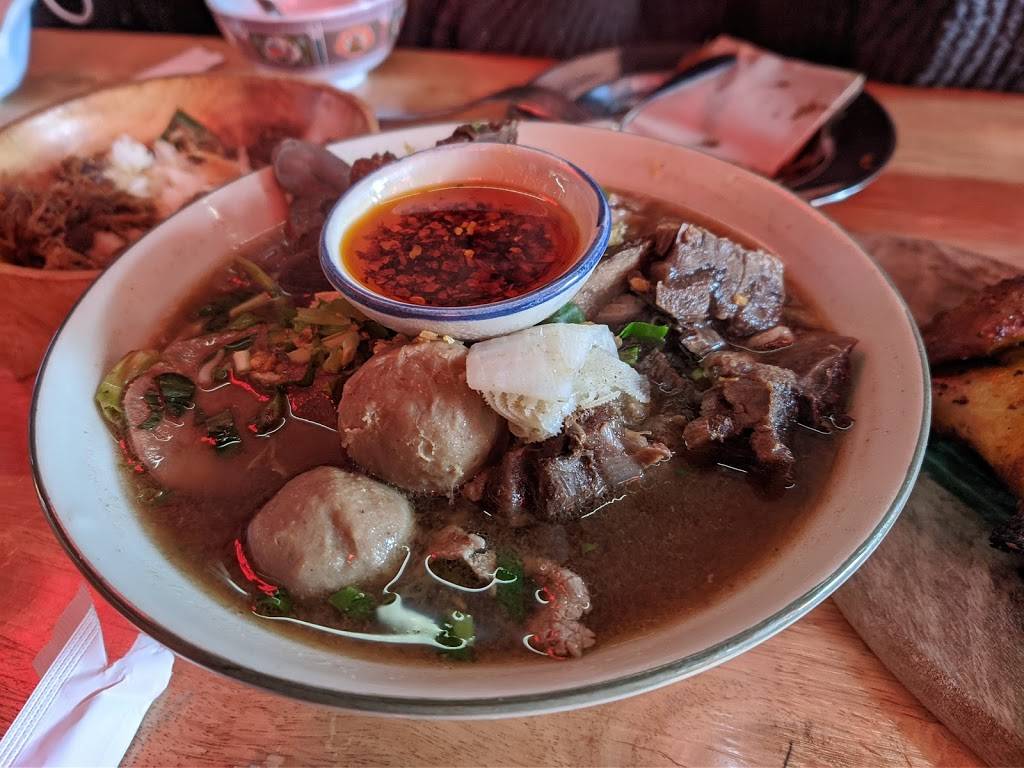 Kin Len Thai Night Bites | restaurant | 3517 Fremont Ave N, Seattle, WA 98103, USA | 2065821825 OR +1 206-582-1825