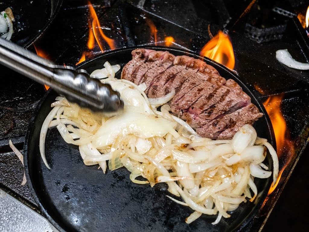 À Brasileira | restaurant | 2417 S Hiawassee Rd, Orlando, FL 32835, USA | 4076015992 OR +1 407-601-5992