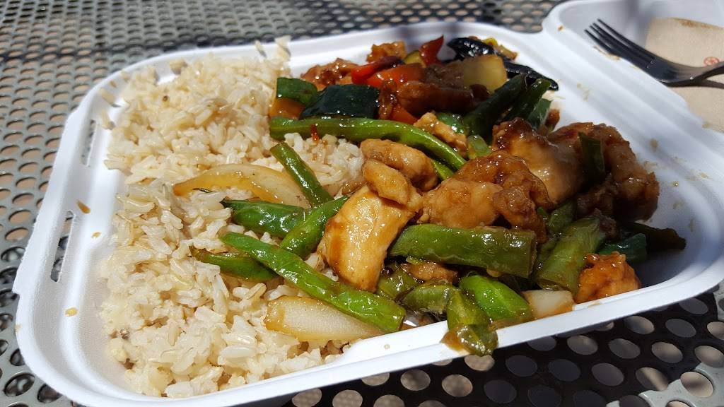 Panda Express | restaurant | 9500 Gilman Dr, La Jolla, CA 92093, USA | 8586380106 OR +1 858-638-0106