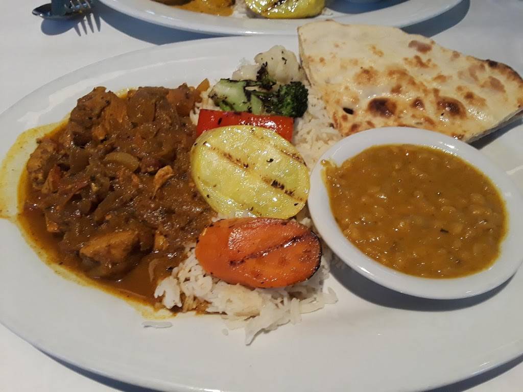 Khana Peena | restaurant | 1417, 5316 College Ave, Oakland, CA 94618, USA | 5106582300 OR +1 510-658-2300